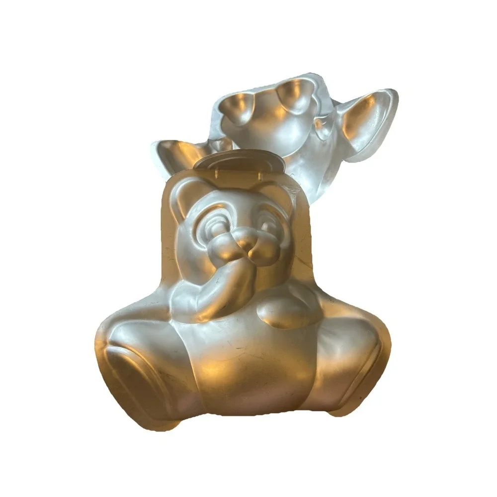 Vintage Wilton Bear 3D Stand-Up Cake Pan Mold 502-518 Korea No Clips